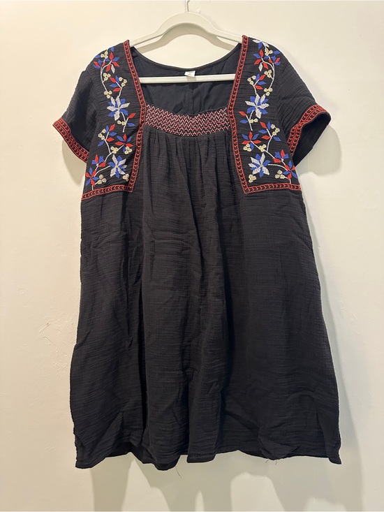 Old Navy Dresses & Skirts - Black Dress with Red and White Embroidered Yoke
